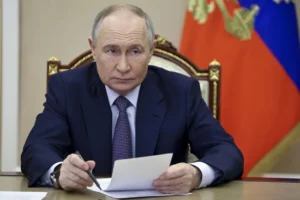 russia-pounds-ukraine-with-over-300-drones,-killing-1-in-odesa-–-washington-examiner