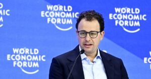 leaked-memo:-anthropic-ceo-says-the-company-will-pursue-gulf-state-investments-after-all