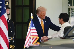 trump-hosts-philippine-president