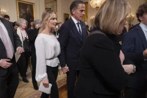 hunter-biden-was-‘very-intentional’-in-dunking-democratic-party:-salena-zito-–-washington-examiner