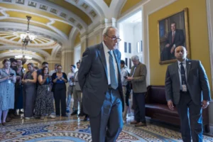 democrats-help-senate-gop-advance-funding-bill-amid-shutdown-threats