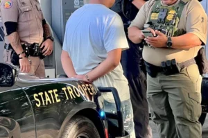 florida-paying-for-illegal-immigrants-to-self-deport-in-pilot-program