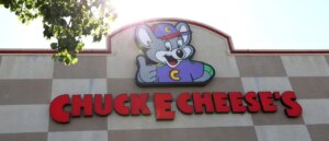 guy-in-chuck-e-cheese-suit-reportedly-pinched-for-credit-card-fraud