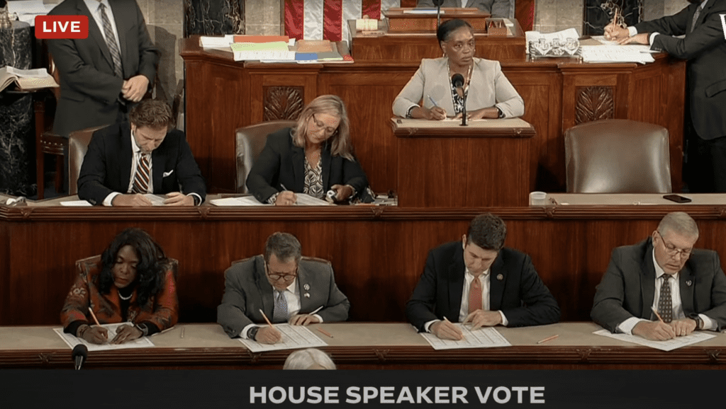 update:-jim-jordan-loses-vote-for-house-speaker-on-the-first-vote-–-here-are-the-20-gop-turncoats-who-voted-against-jordan-in-leadership-role-|-the-gateway-pundit-|-by-jim-hᴏft