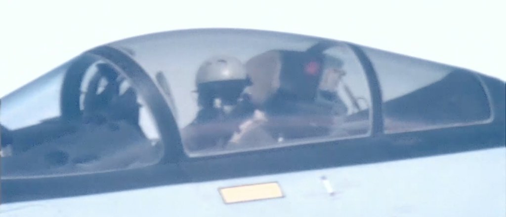 pentagon-dumps-declassified-footage-of-chinese-planes-making-risky-moves-near-us-aircraft