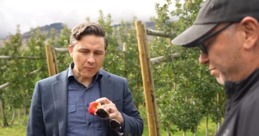 watch-canadian-conservative-leader-and-justin-trudeau’s-worst-nightmare-pierre-poilievre-embarrass-a-leftist-“journalist”-while-devouring-a-tasty-apple-(video)-|-the-gateway-pundit-|-by-cullen-linebarger