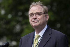 kevin-hassett-defends-trump-firing-labor-statistic-commissioner