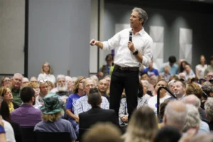 beto-o’rourke-says-texas-redistricting-rolls-‘red-carpet’-for-third-trump-term-–-washington-examiner