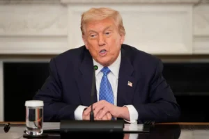 trump-teases-monday-press-conference-that-will-‘stop-violent-crime’-in-dc-–-washington-examiner