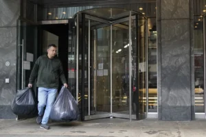 major-new-york-hotel-turned-shelter-ends-operations