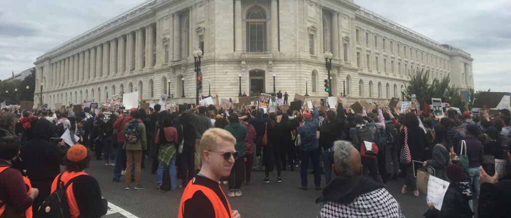 pro-palestinian-protesters-fill-capitol-hill-office-building