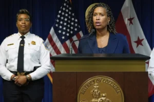 dc-officials-condemn-trump-mpd-takeover-as-bowser-strikes-calmer-tone-–-washington-examiner