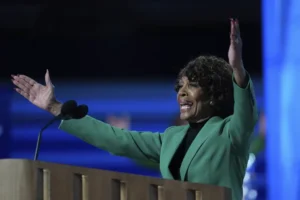 white-house,-dhs-dismisses-‘lunatic’-maxine-waters’s-criticisms