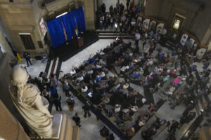 indiana-gop-delegation-backs-mid-decade-redistricting-despite-state-lawmaker-objections