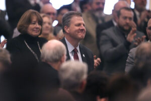 former-new-hampshire-governor-named-ceo-of-airline-lobbying-firm