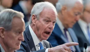 ron-johnson-calls-for-pressure-campaign-to-reduce-size-of-government-to-balance-the-budget