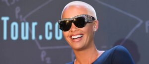 famous-model-goes-after-liberals,-supports-trump