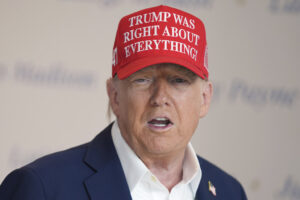 watch-live:-president-donald-trump-makes-an-announcement-from-the-oval-office