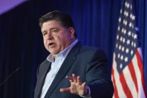 pritzker-rips-trump’s-threat-to-federally-take-over-chicago-as-‘distraction’-technique