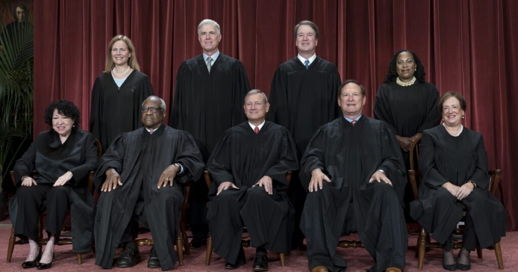 senate-democrats-reignite-debate-over-supreme-court-justice-term-limits
