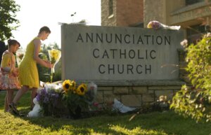 nine-victims-hospitalized,-one-still-critical-after-minneapolis-annunciation-church-shooting