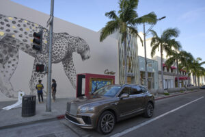 trump-adds-beverly-hills-to-list-of-crime-ridden-cities,-baffling-locals