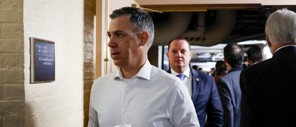 ‘vast-majority’-of-house-republicans-oppose-temporary-speaker-plan,-gop-rep-says