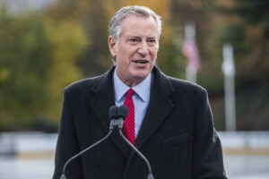 former-nyc-mayor-bill-de-blasio-endorses-mamdani-in-2025-election