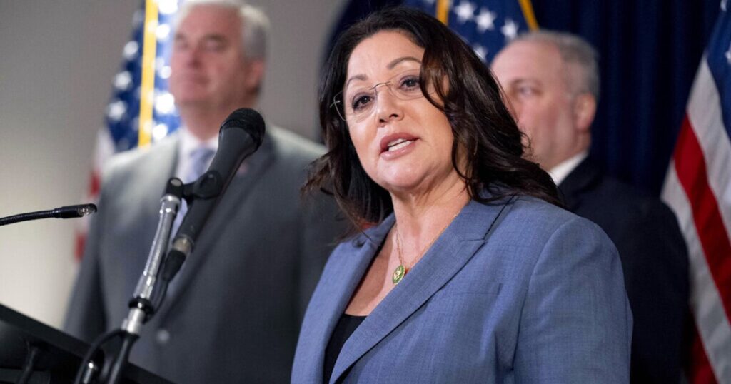 amid-gop-leadership-drama,-swing-district-rep.-lori-chavez-deremer-focuses-on-home