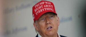 federal-workers-flock-back-to-office-in-droves-after-trump’s-order-respecting