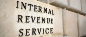 exclusive:-top-irs-officer-launches-online-tirade-against-republicans