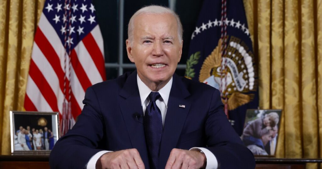 biden-appears-to-make-it-‘clear’-he-read-teleprompter-notes-during-prime-time-speech