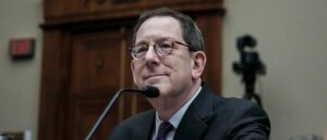 university-president-resigns-amid-fallout-from-anti-israel-protest,-battles-with-trump