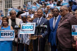 eric-adams-to-stay-in-new-york-city-mayoral-race