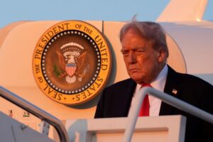 trump-to-make-decision-on-chicago-crime-crackdown-in-‘next-day-or-two’