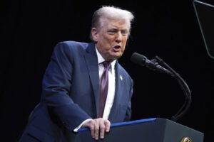 trump-donates-family-bible-to-museum-of-the-bible