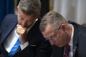 watchdog-files-complaint-on-trump-officials’-alleged-mortgage-fraud