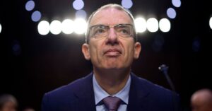 moderna-ceo-responds-to-rfk-jr.’s-crusade-against-the-covid-19-vaccine