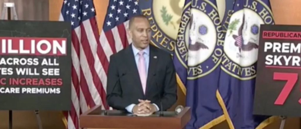 hakeem-jeffries-somehow-finds-a-way-to-make-charlotte-stabbing-about-january-6