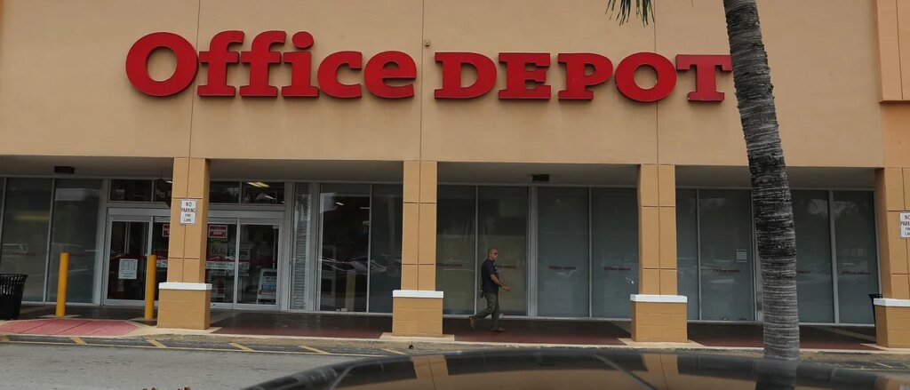 office-depot-refused-to-print-poster-for-charlie-kirk-vigil,-employee-called-it