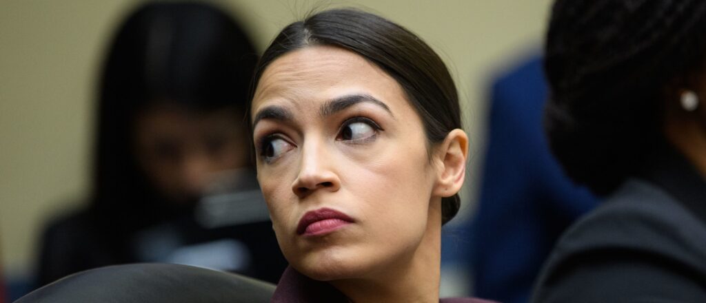 ‘you-were-a-bartender’:-twitter-users-dunk-on-aoc-after-she-suggests-rep-lacks-experience-for-speaker-bid