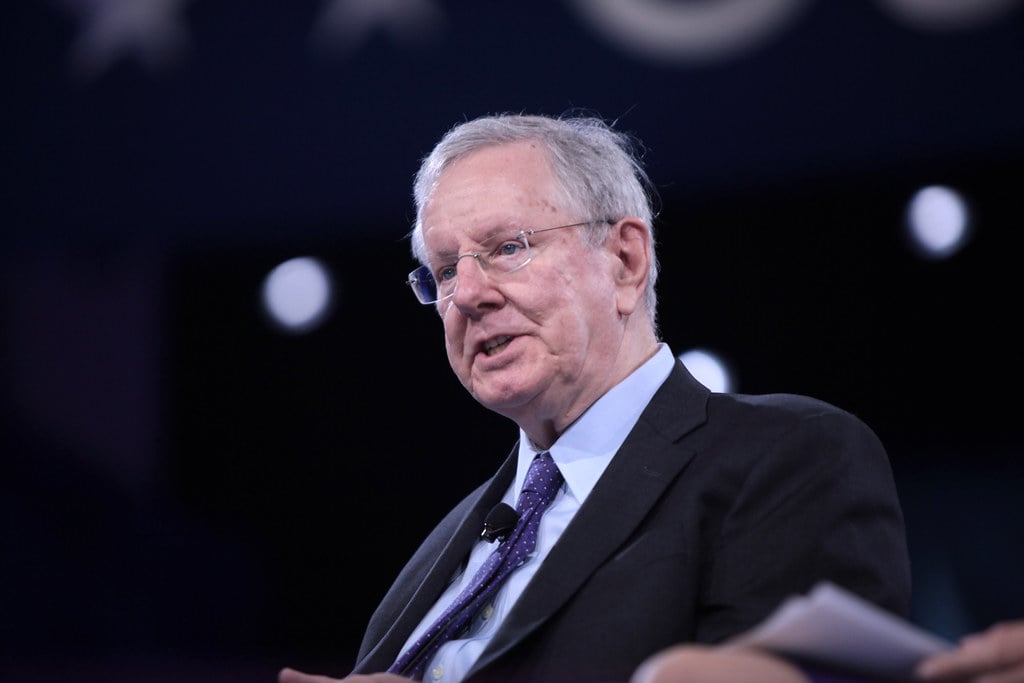exclusive:-steve-forbes-on-biden-regime,-“they’re-competent-in-their-incompetence”-|-the-gateway-pundit-|-by-guest-contributor