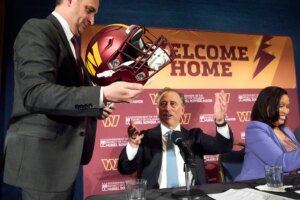 dc-council-approves-commanders-stadium-deal