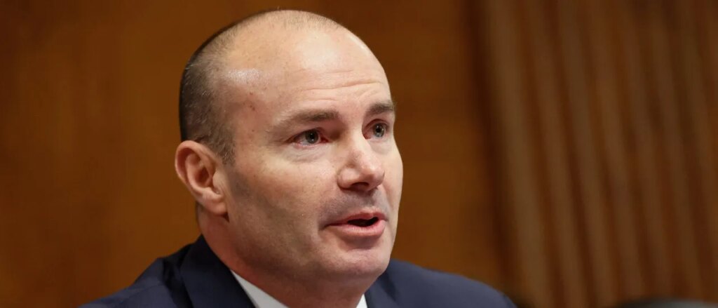 gop-senator-takes-on-taxpayer-funded-propaganda-with-charlie-kirk-act