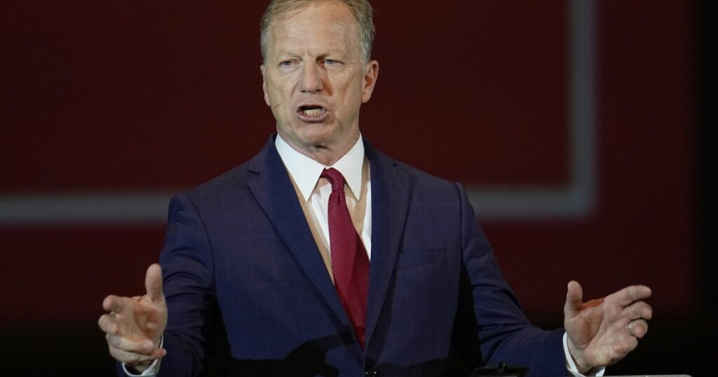 hern-expects-to-manage-house-like-he-did-mcdonald’s:-‘got-to-bring-people-together’
