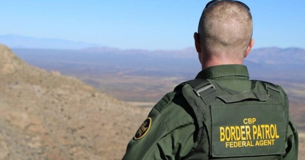 biden-border-crisis:-269,735-illegal-aliens-encountered-at-southern-border-in-september-–-highest-number-ever-in-single-month-|-the-gateway-pundit-|-by-david-greyson
