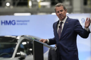 kemp-traveling-to-south-korea-after-hyundai-immigration-raid