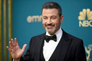 abc-to-bring-jimmy-kimmel’s-show-back-after-suspension