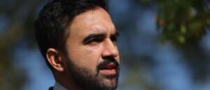 socialist-mayoral-candidate-beloved-by-democrats-admits-he-should-apologize-to-nypd,-doesn