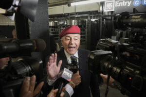 curtis-sliwa-says-cuomo-campaign-tried-to-bribe-him-to-exit-race